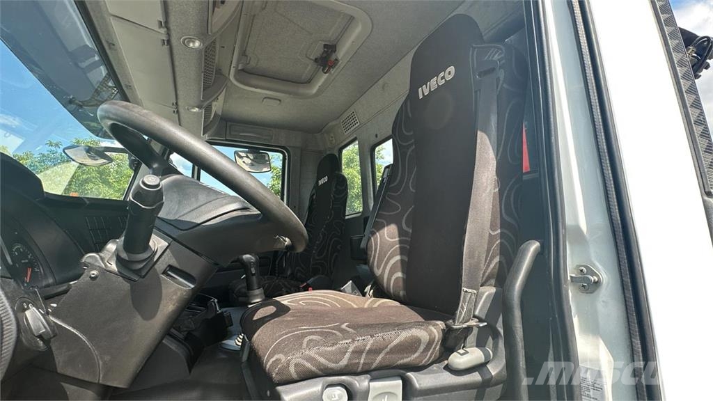 Iveco Trakker 450 6x4 شاحنات أخرى