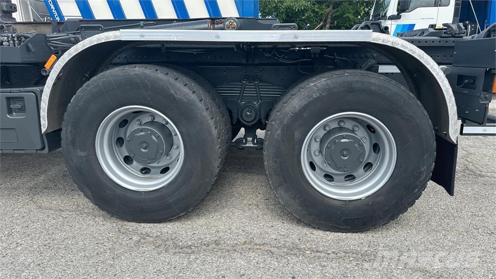 Iveco Trakker 450 6x4 شاحنات أخرى
