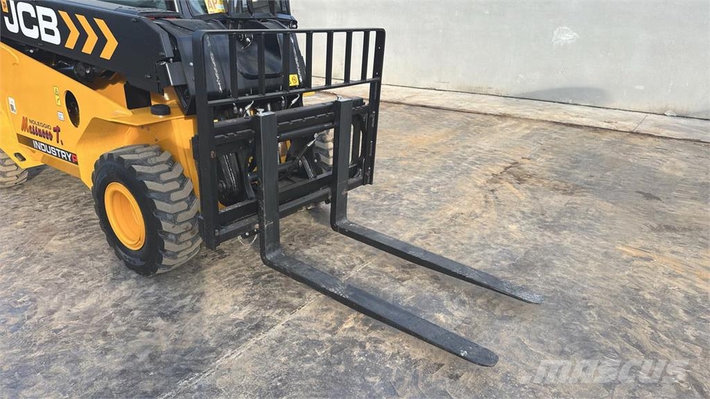 JCB 35-26D 4x4 Telescopic handlers