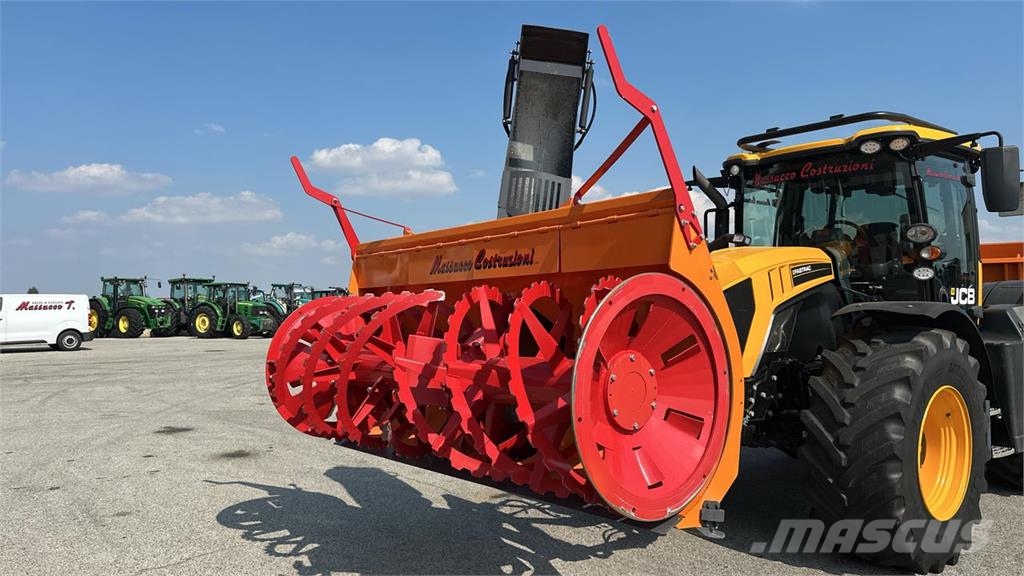 JCB 4220 4X4 Kar küreme biçaklari