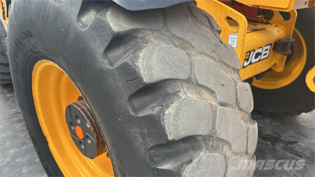 JCB AGROPLUS 560-80 Telescopic handlers
