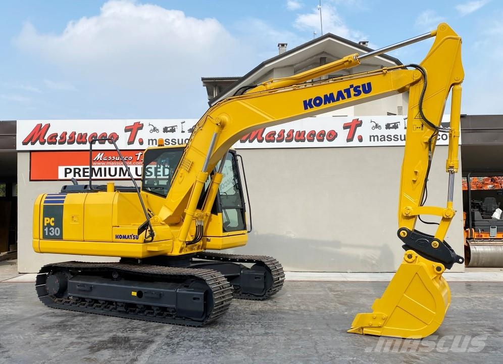Komatsu PC130-7 中型挖掘机