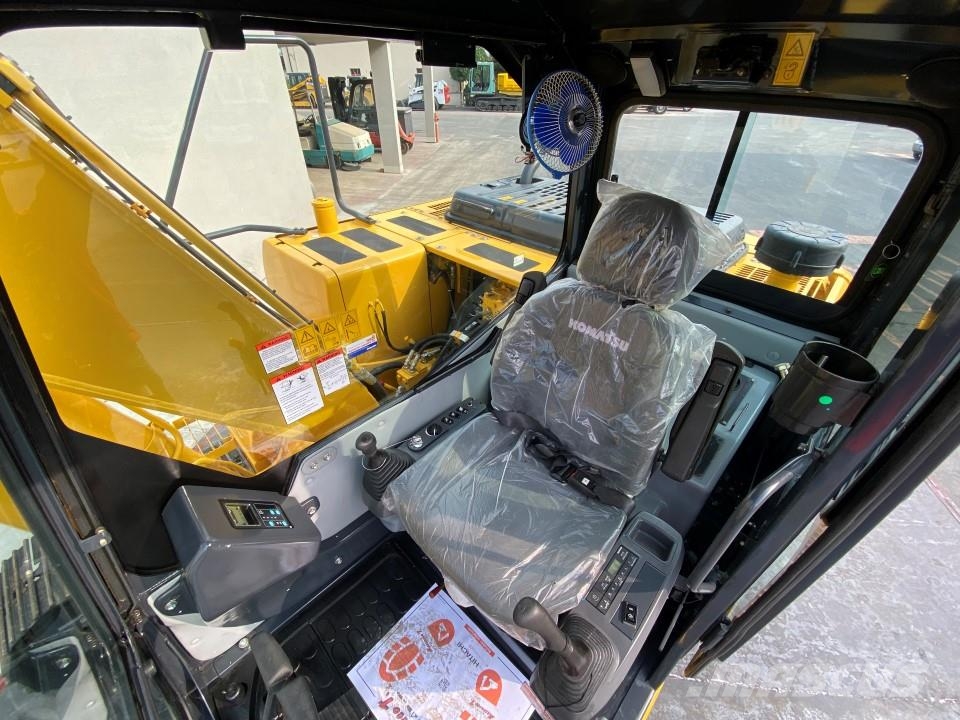 Komatsu PC130-7 中型挖掘机