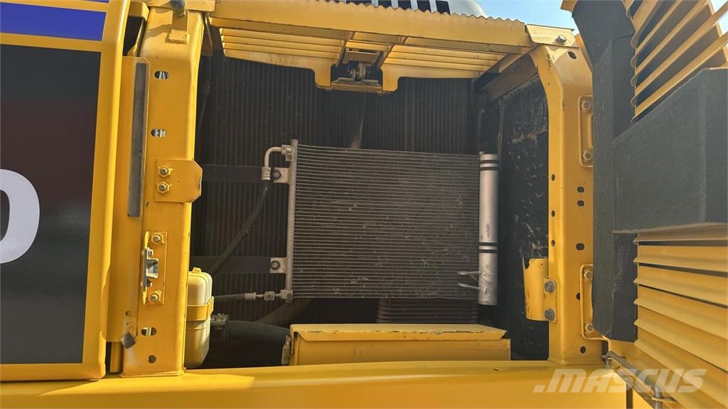 Komatsu PC210NLC Εκσκαφείς με ερπύστριες