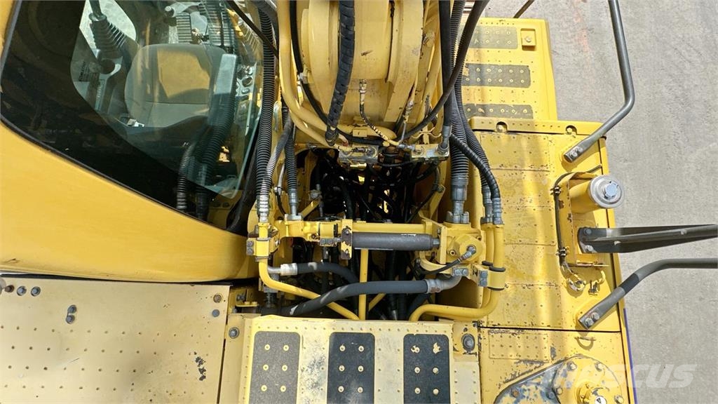 Komatsu PC210NLC Εκσκαφείς με ερπύστριες