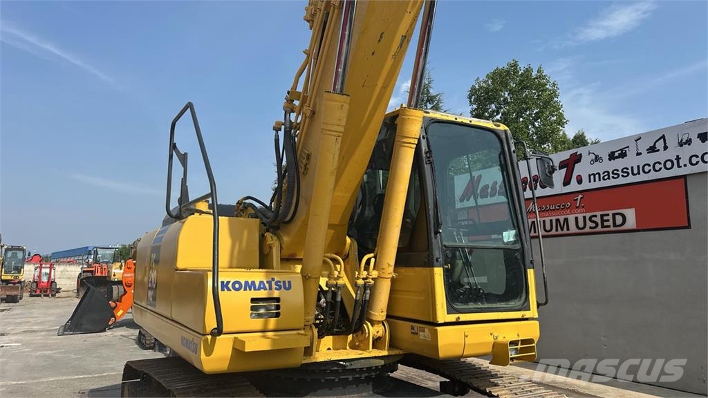 Komatsu PC210NLC Εκσκαφείς με ερπύστριες