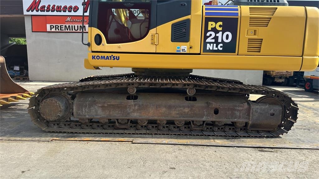 Komatsu PC210NLC Εκσκαφείς με ερπύστριες