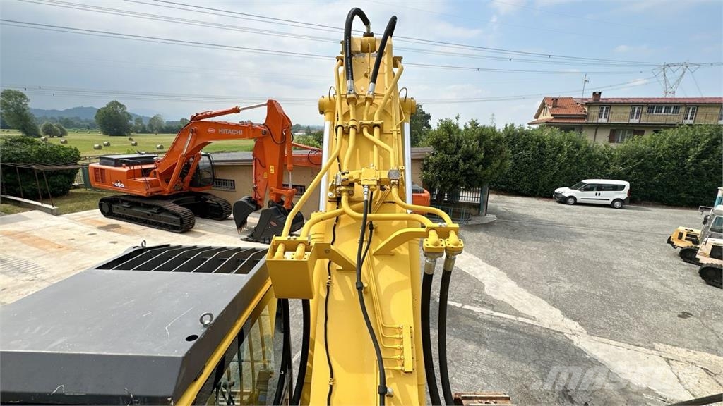 Komatsu PC700 LC-8E0 Верижен екскаватор