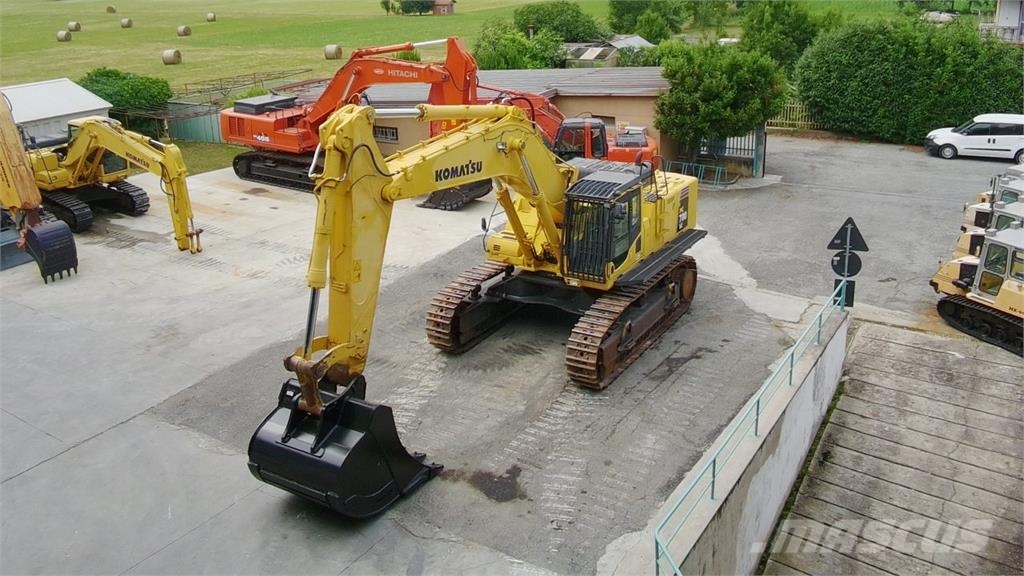 Komatsu PC700 LC-8E0 Верижен екскаватор