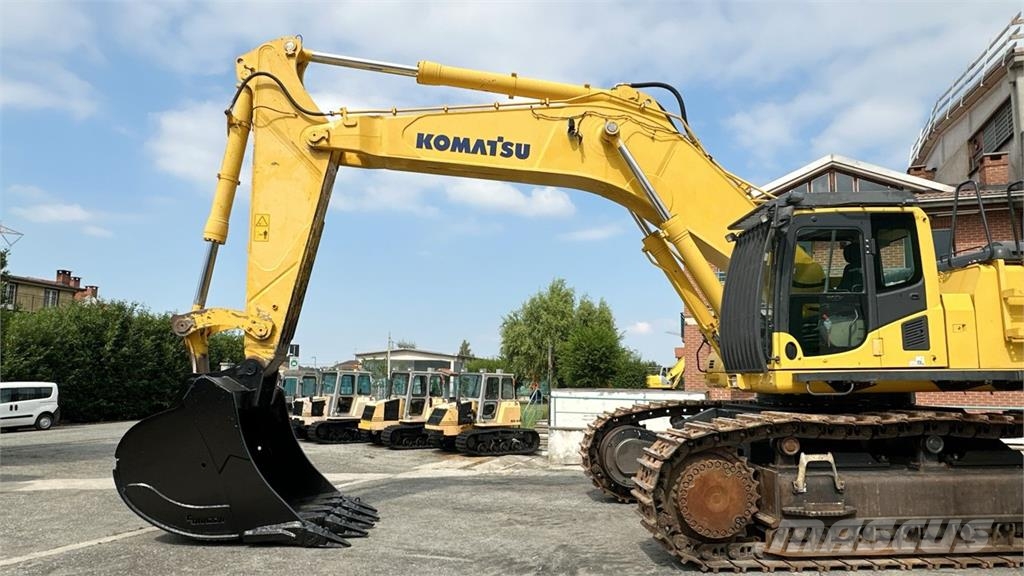 Komatsu PC700 LC-8E0 Верижен екскаватор