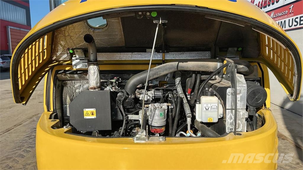 Komatsu PC80MR-5E Midigraafmachines 7t - 12t