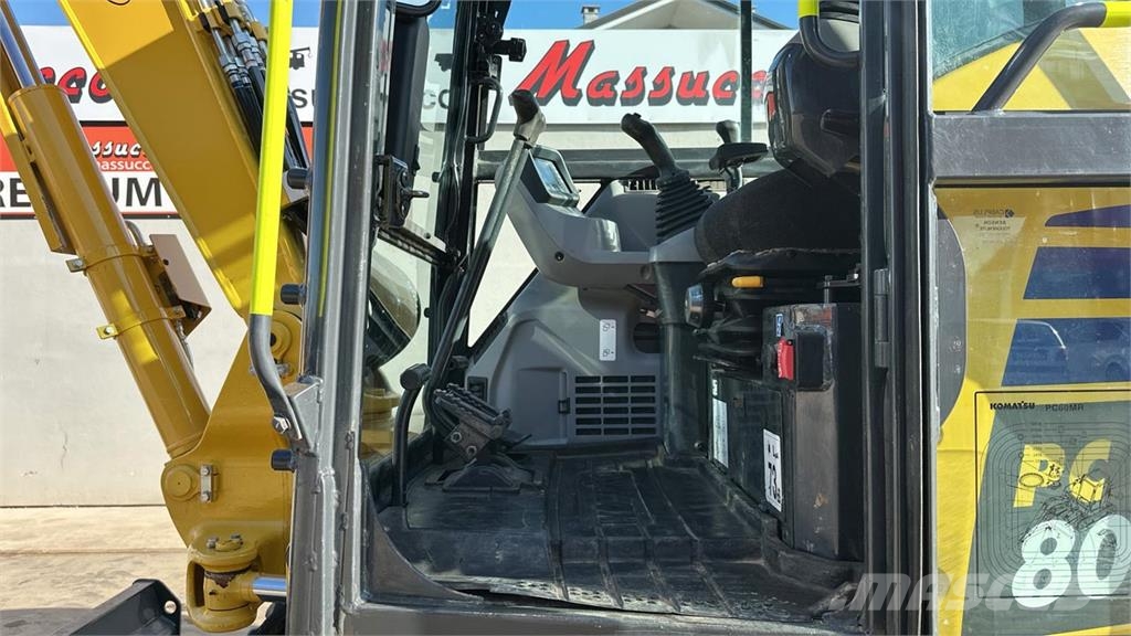 Komatsu PC80MR-5E Midigraafmachines 7t - 12t