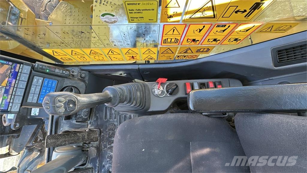Komatsu PW118MR-11 Mobilbagger