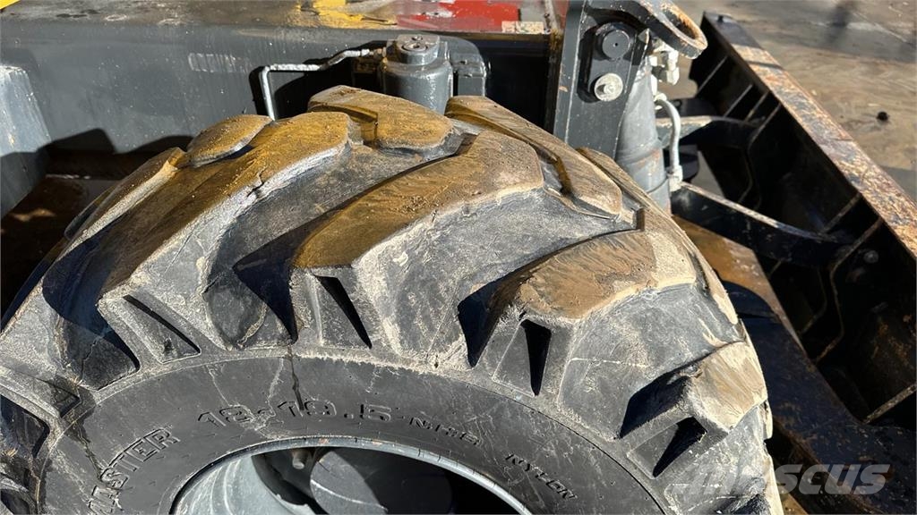 Komatsu PW118MR-11 Mobilbagger