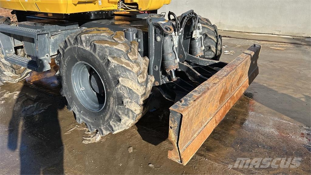 Komatsu PW118MR-11 Mobilbagger
