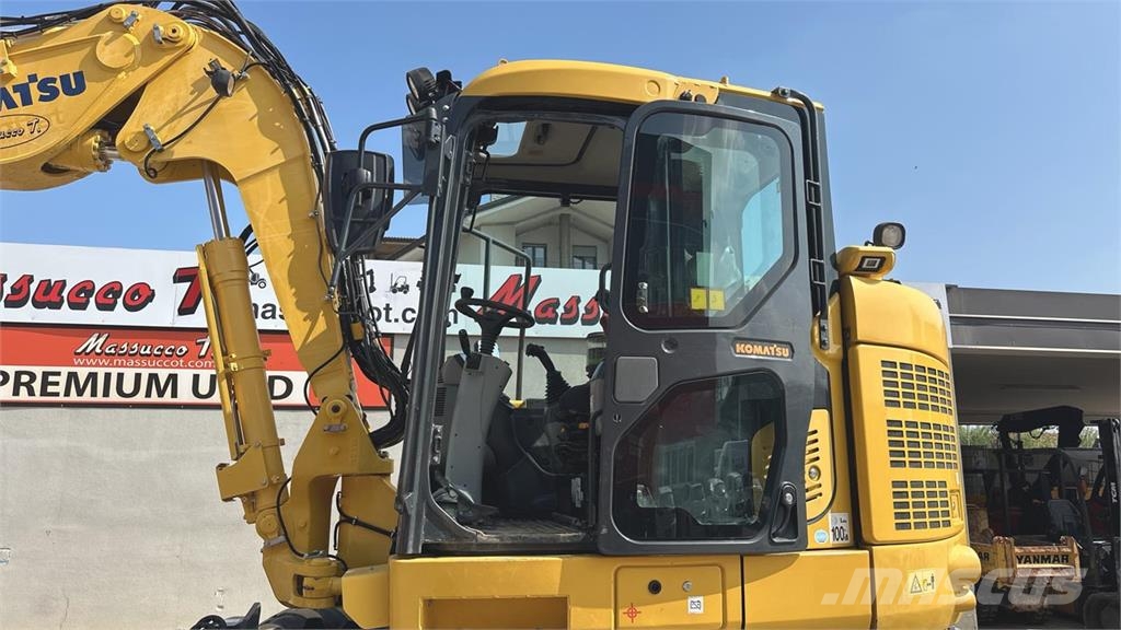 Komatsu PW118MR-11 Escavadeiras de rodas