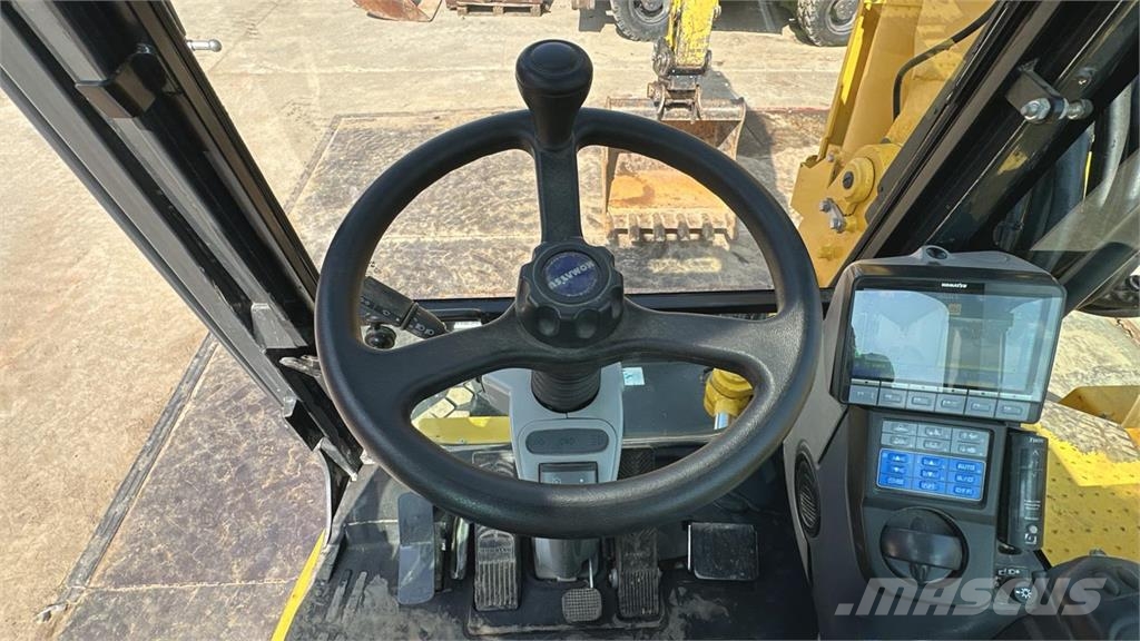 Komatsu PW118MR-11 Escavadeiras de rodas