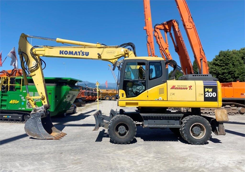 Komatsu PW200 7K حفارات بعجل