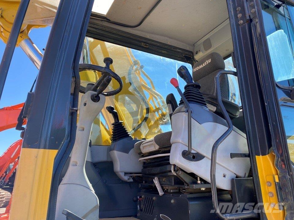 Komatsu PW200 7K حفارات بعجل