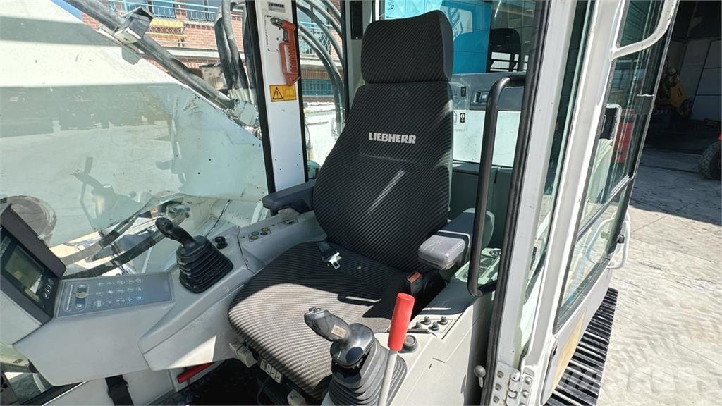 Liebherr R934HDSL LITRONIC Excavadoras sobre orugas