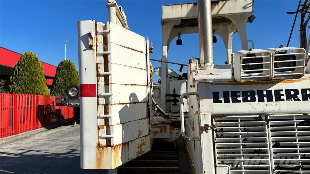 Liebherr RL 22 B Távvezeték eszközök