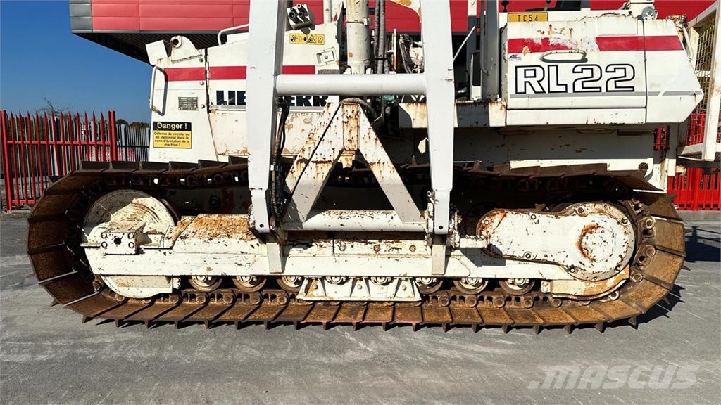 Liebherr RL 22 B Távvezeték eszközök
