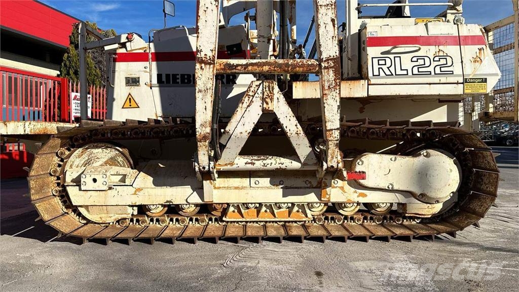 Liebherr RL 22 B Távvezeték eszközök