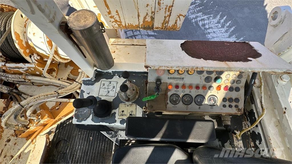 Liebherr RL42B Pipeline equipment