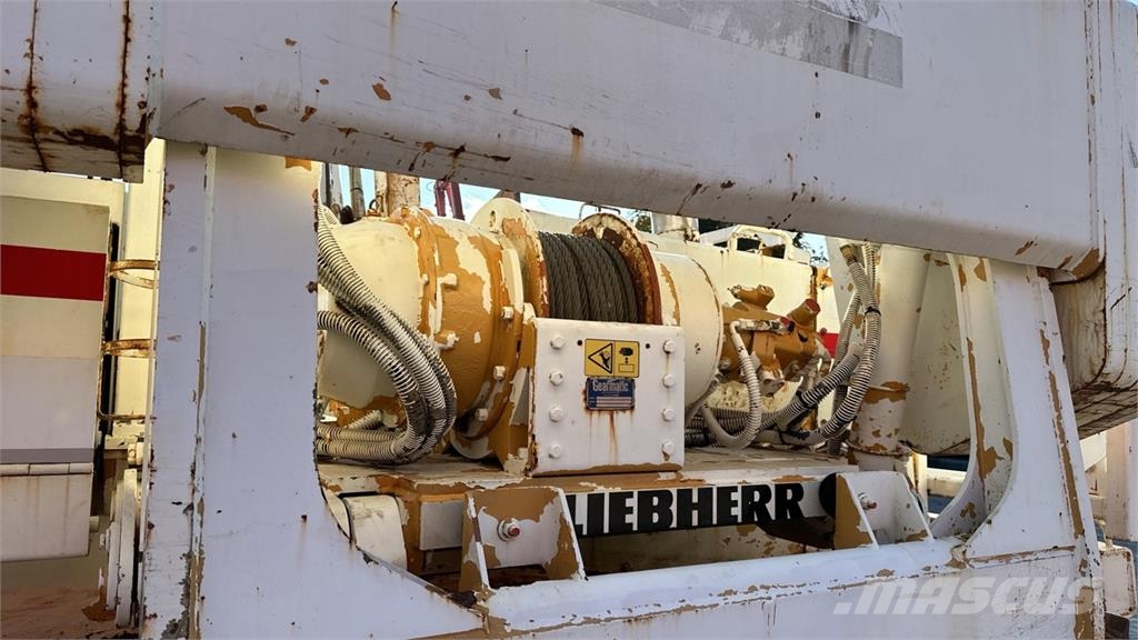 Liebherr RL42B Pipeline equipment