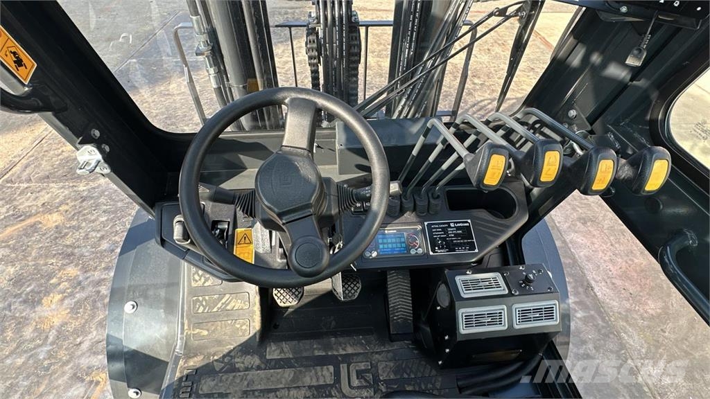 LiuGong CLG2035H 4X4 Montacargas todo terreno