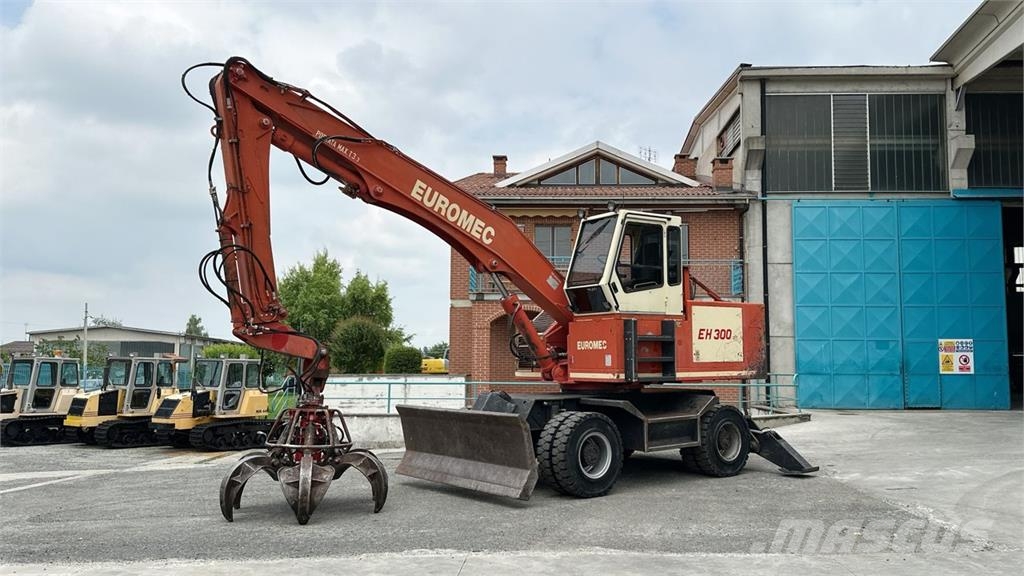 Macchine movimento terra EH300/3 Bageri na kotačima
