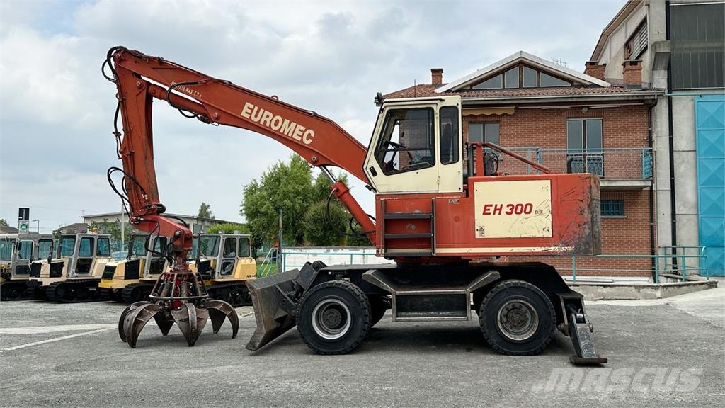 Macchine movimento terra EH300/3 Bageri na kotačima