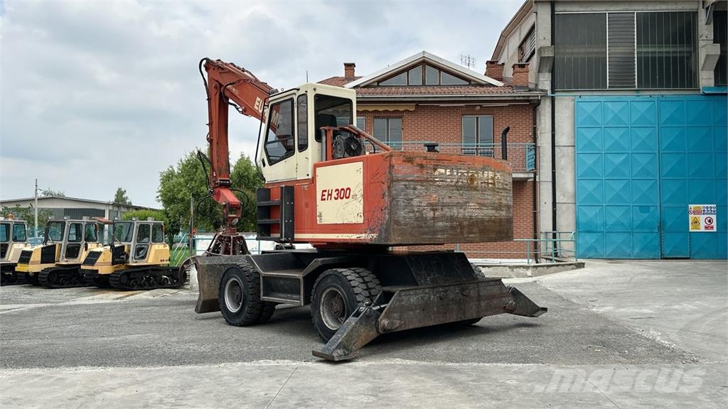 Macchine movimento terra EH300/3 Bageri na kotačima