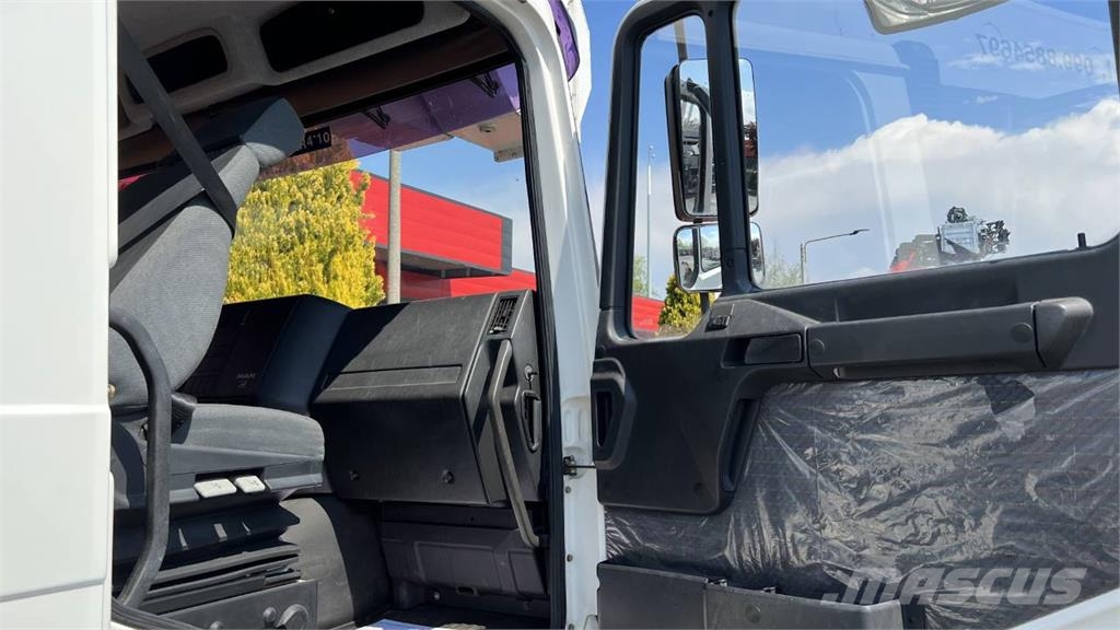 MAN Multitel J340-TA 6X4 Autoplošiny
