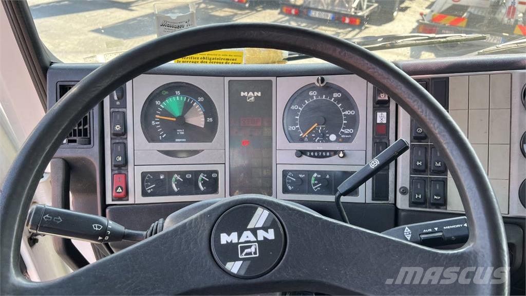 MAN Multitel J340-TA 6X4 Autoplošiny