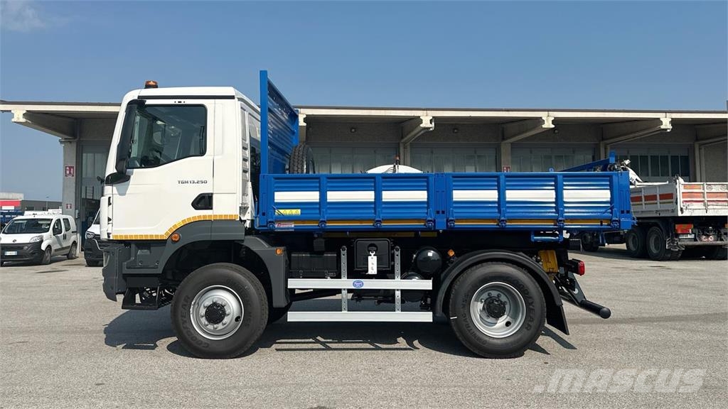 MAN TGM 13.250 4x4 Otros camiones