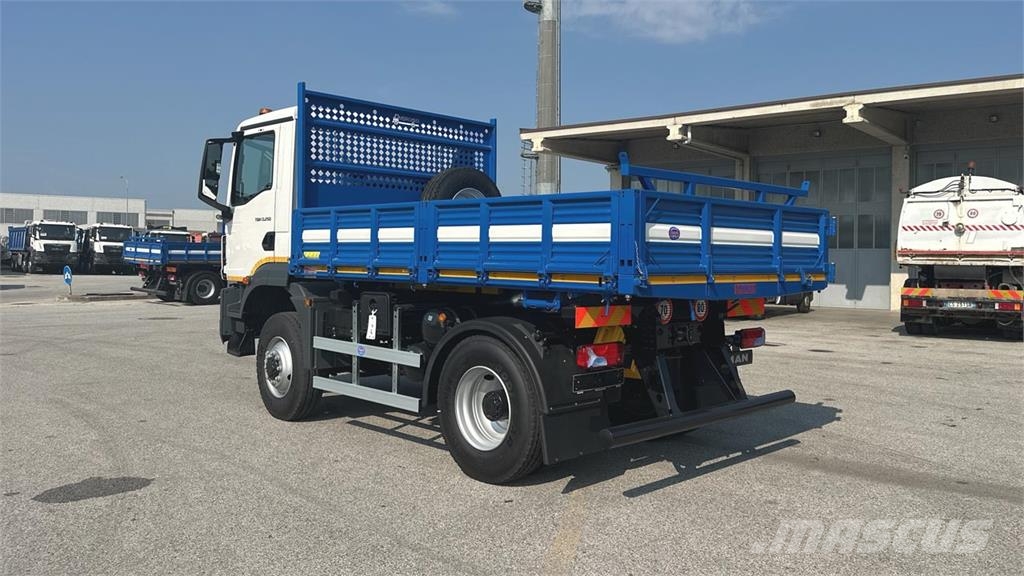 MAN TGM 13.250 4x4 Otros camiones