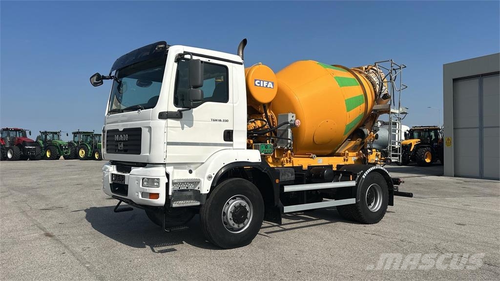 MAN TGM 18.330 4X4 Betonmischer