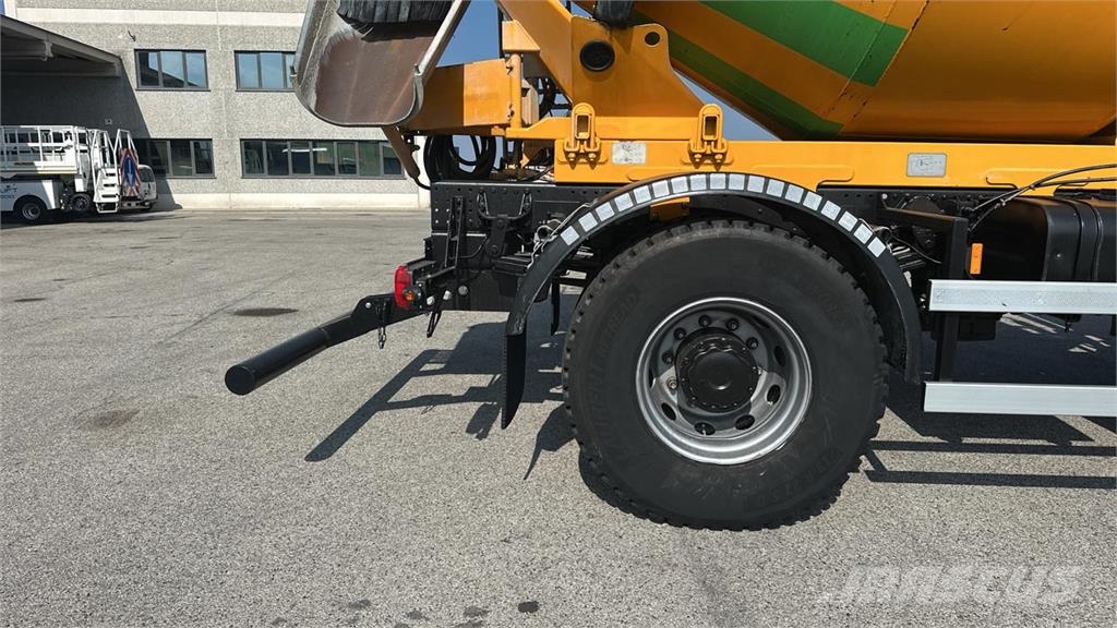 MAN TGM 18.330 4X4 Betonmischer