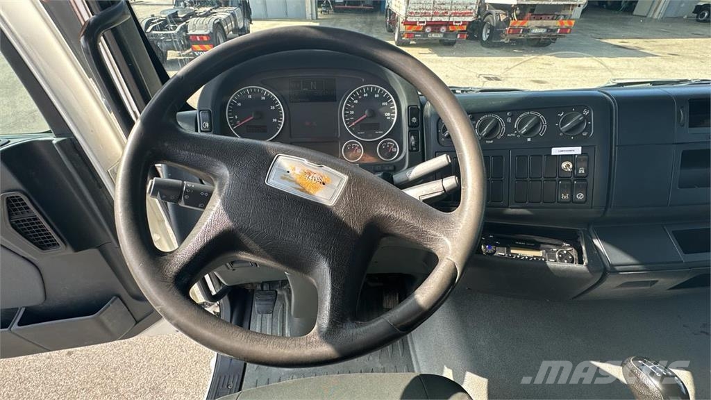 MAN TGM 18.330 4X4 Betonmischer