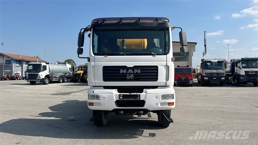 MAN TGM 18.330 4X4 Betonmischer