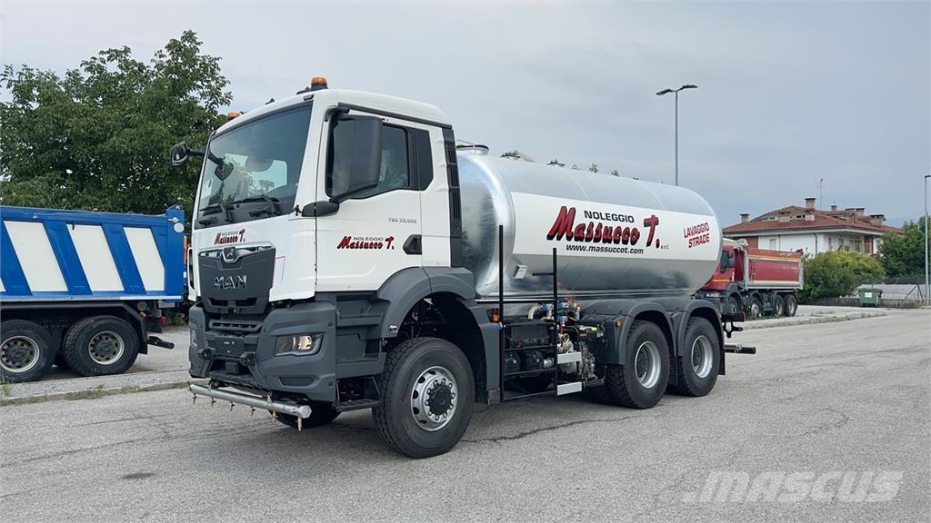 MAN TGS 33.520 6X6 Camiones cisternas