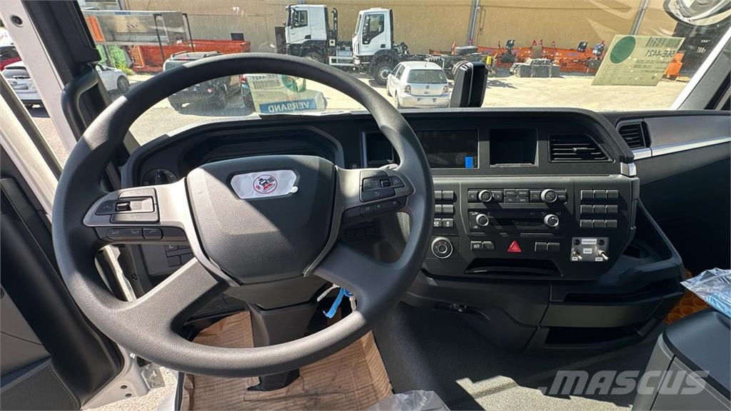 MAN TGS 33.520 6X6 Camiones cisternas