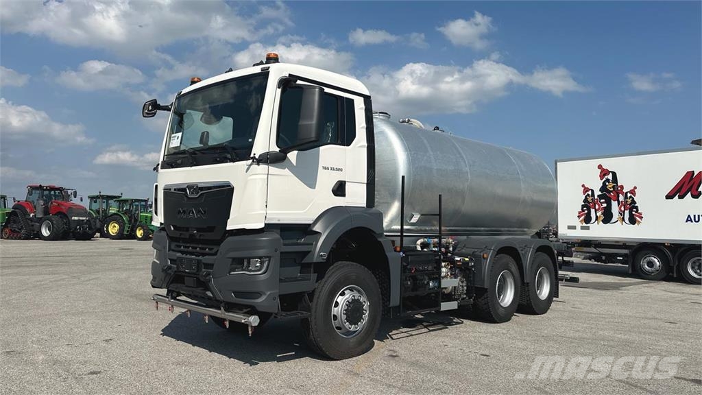 MAN TGS 33.520 6X6 Camiones cisterna