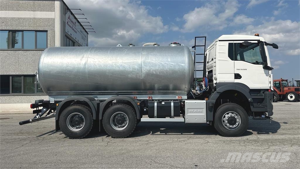 MAN TGS 33.520 6X6 Camiones cisterna
