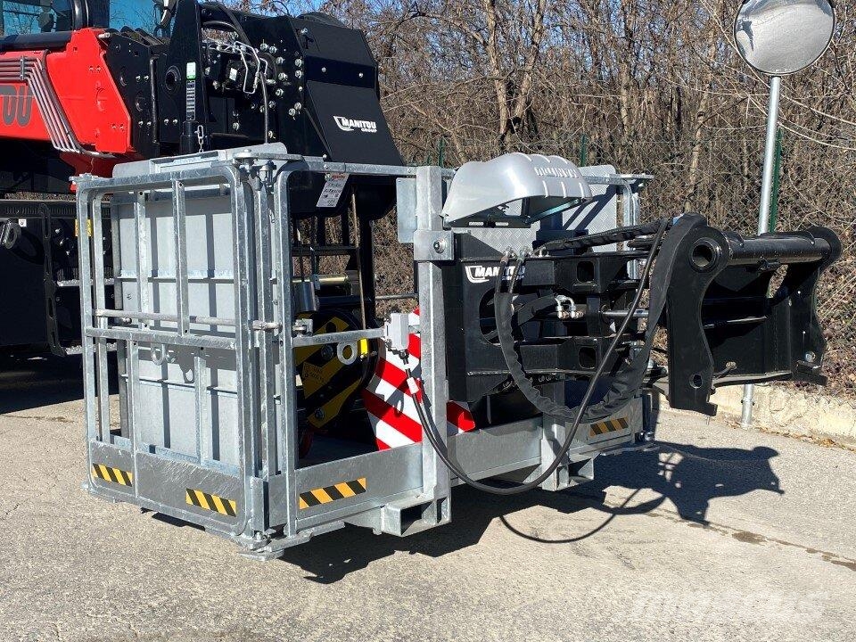 Manitou MRT2145 Телескопические погрузчики