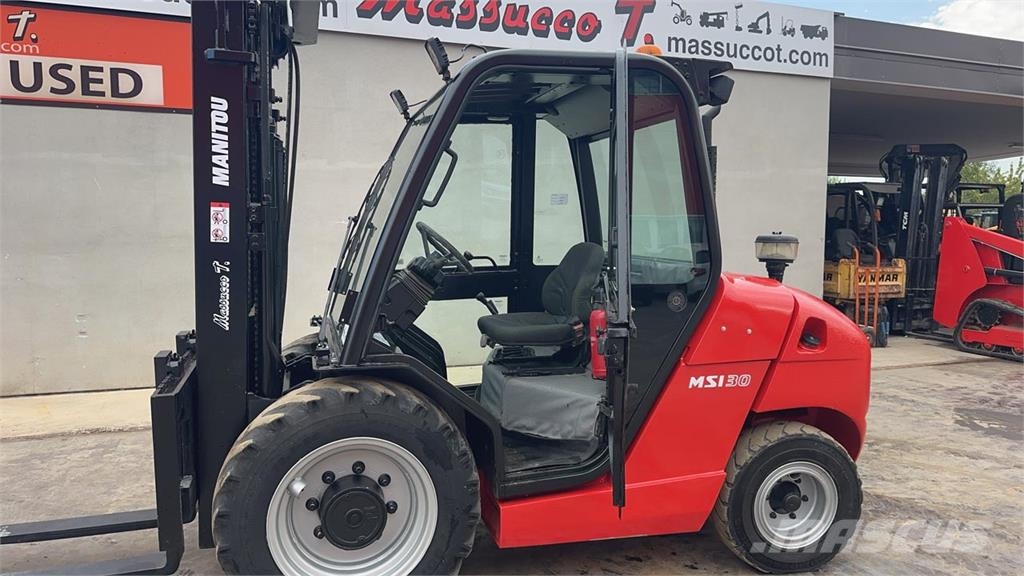 Manitou MSI30D 4X2 Vanterenski viljuškar