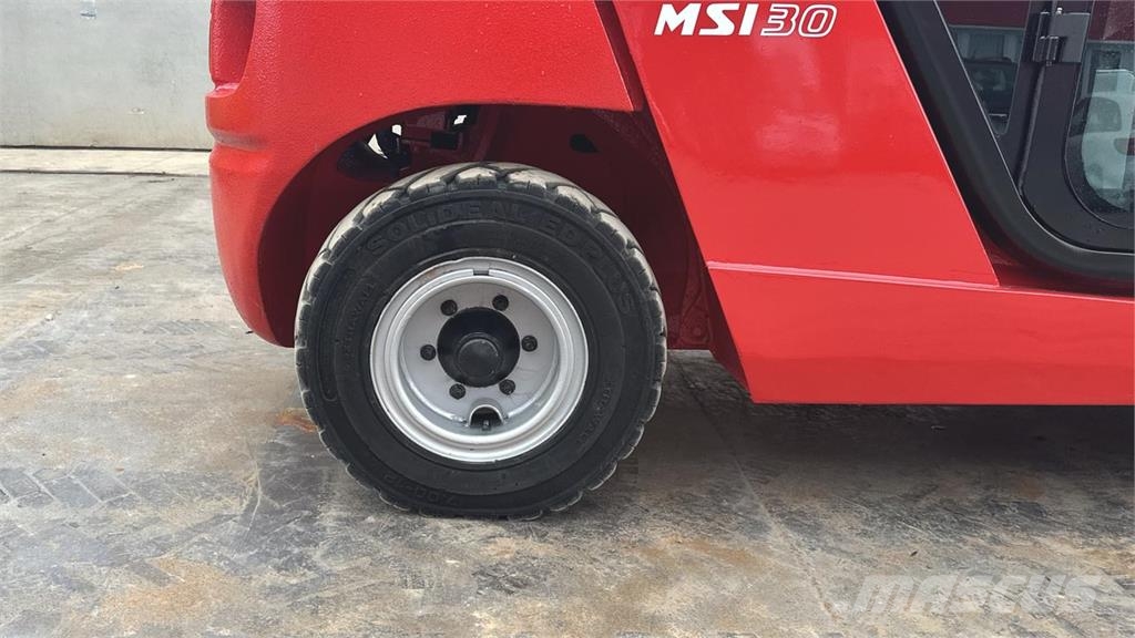 Manitou MSI30D 4X2 Vanterenski viljuškar
