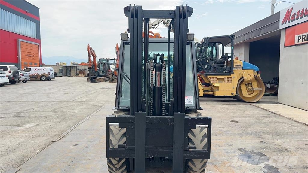 Manitou MSI30D 4X2 Vanterenski viljuškar