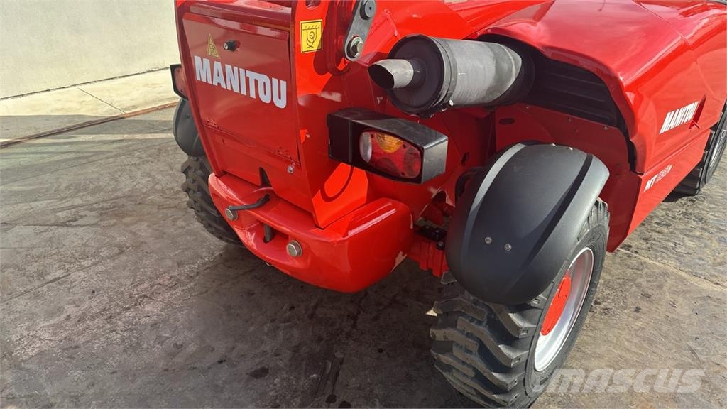 Manitou MT625 4x4 Teleskopiskie manipulatori